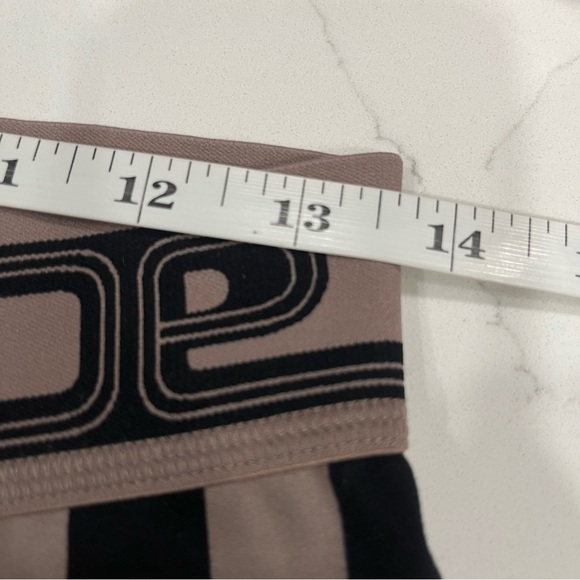 Victorias Secret Pink Checkered High Waisted‎ Active Leggings Large Heart Booty - Picture 4 of 14